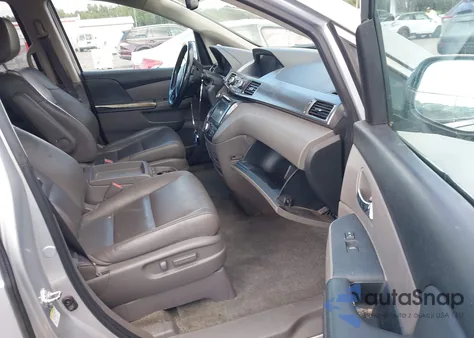 2015 Honda Odyssey Touring/Touring Elite из США, поврежденный, VIN 5FNRL5H98FB092788